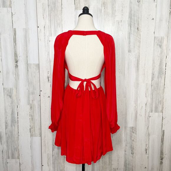 NWT Shahida Parides Cut Out Mini Dress Red Silk Beach Resort Vacation Size S - Picture 9 of 15